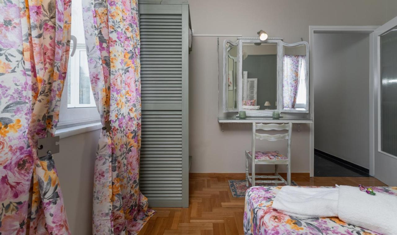 Athens Flower Apartment Dış mekan fotoğraf